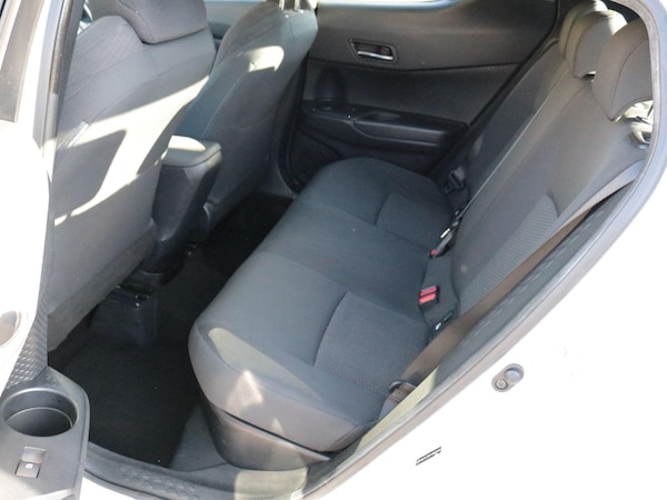Used Toyota C-HR 2017 for sale - 76059653: Photo 21