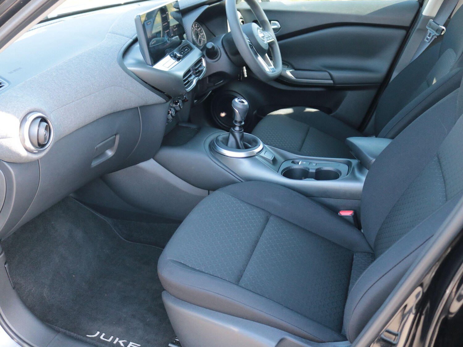 Used Nissan Juke 2025 for sale - 77940007: Photo 15