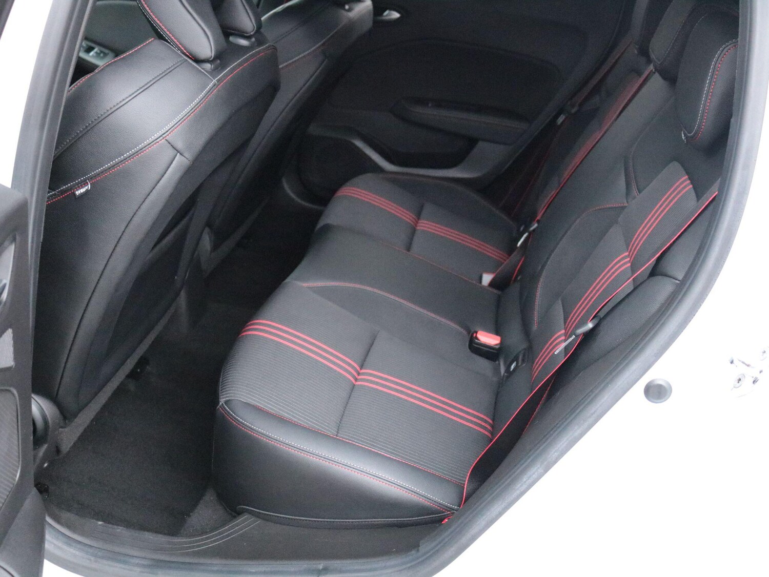 Used Renault Clio for sale - 77344662: Photo 27