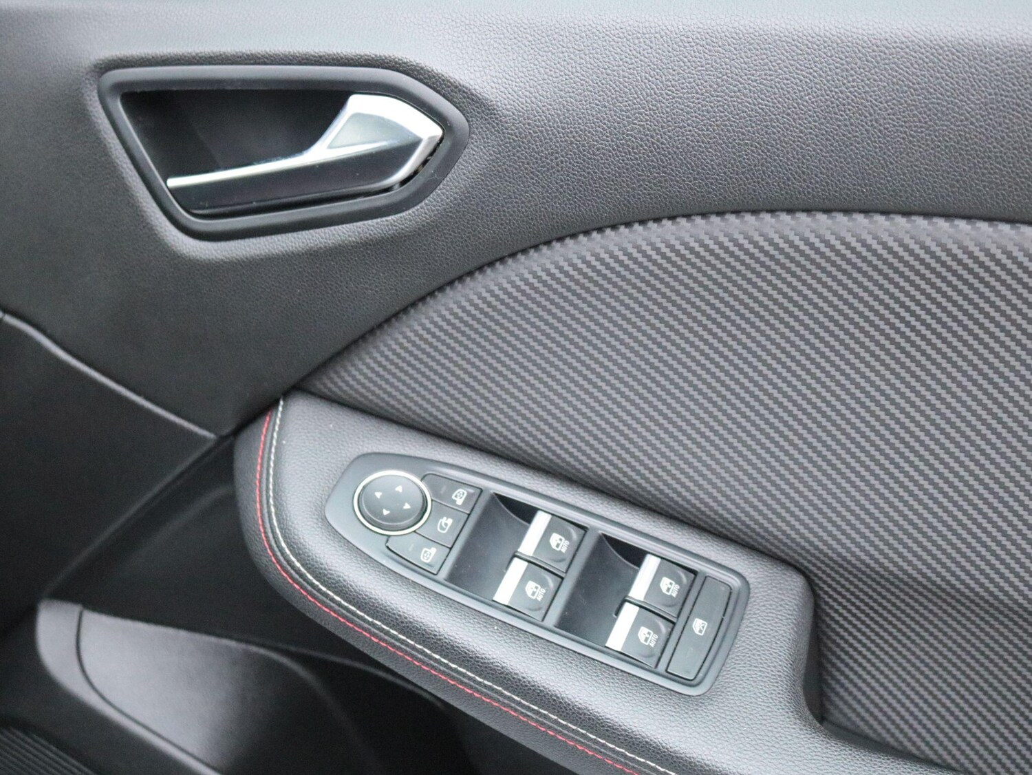 Used Renault Clio for sale - 77344662: Photo 29