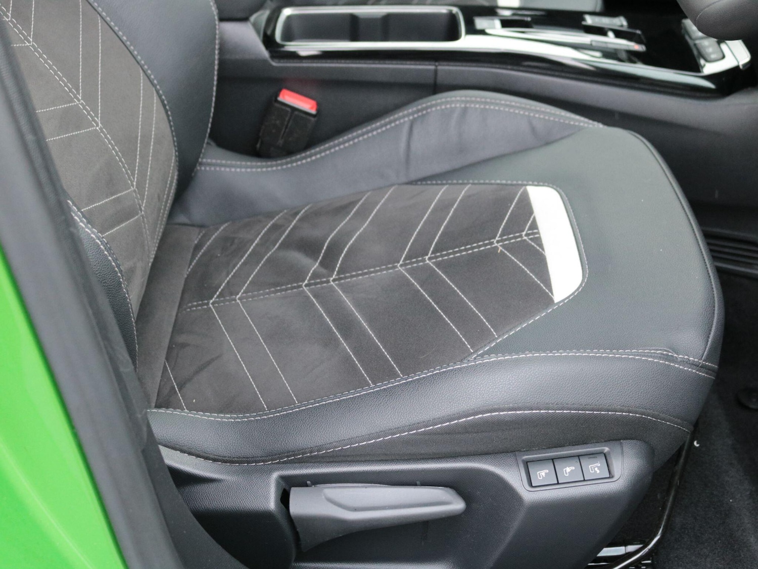 Used Vauxhall Mokka 2024 for sale - 77710176: Photo 30