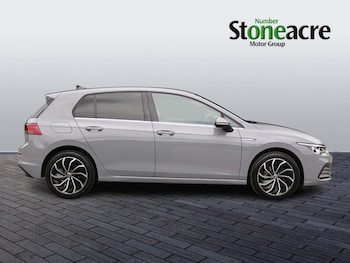 Used Volkswagen Golf 2023 for sale - 78988261: Photo