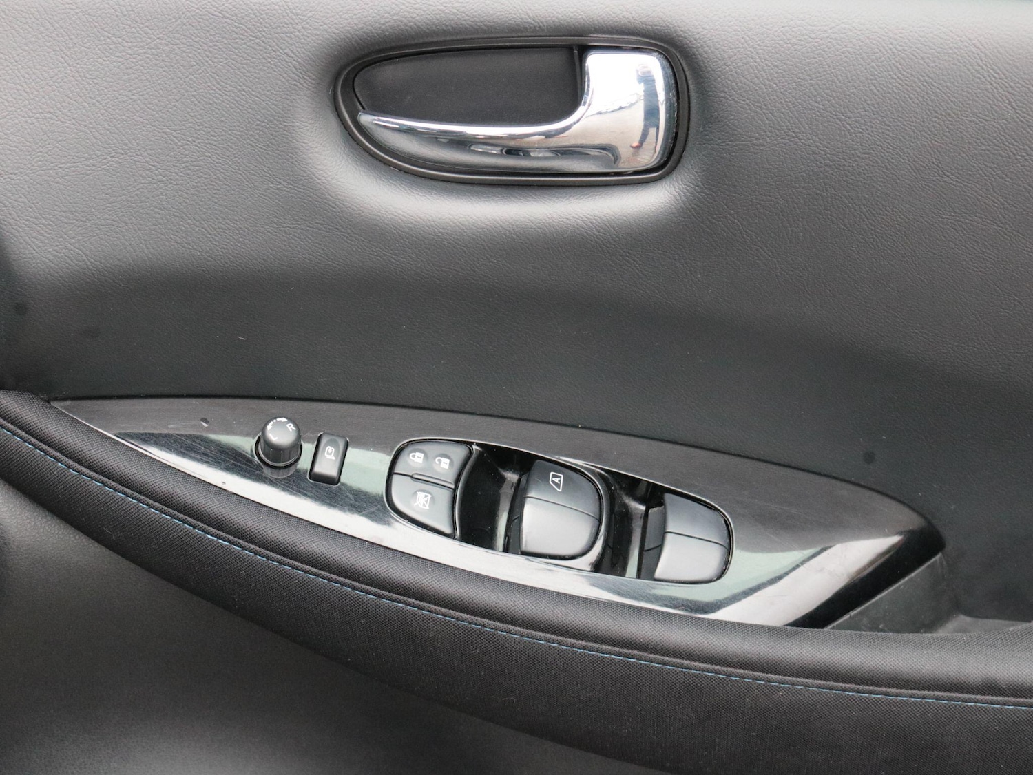 Used Nissan Leaf for sale - 77306205: Photo 27