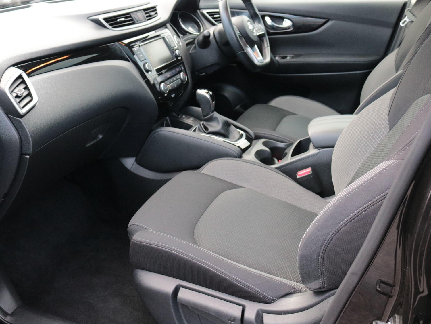 Used Nissan Qashqai 2021 for sale - 77109894: Photo 15