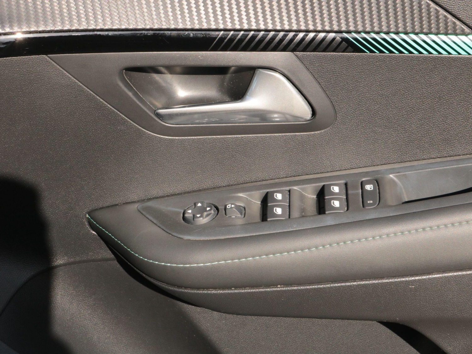 Used Peugeot 208 2021 for sale - 77940104: Photo 28