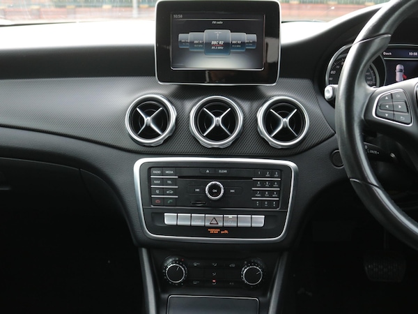Used Mercedes-Benz GLA 2017 for sale - 76260065: Photo 23
