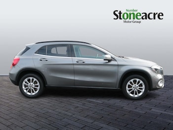 Used Mercedes-Benz GLA 2017 for sale - 76260065: Photo