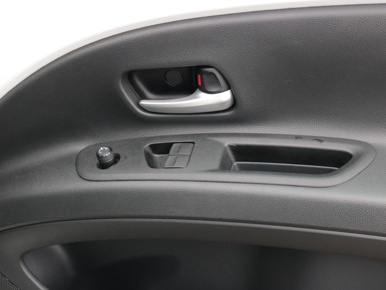 Used Toyota Aygo X 2023 for sale - 77097705: Photo 28