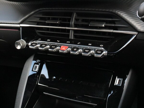 Used Peugeot 208 2023 for sale - 75634391: Photo 22