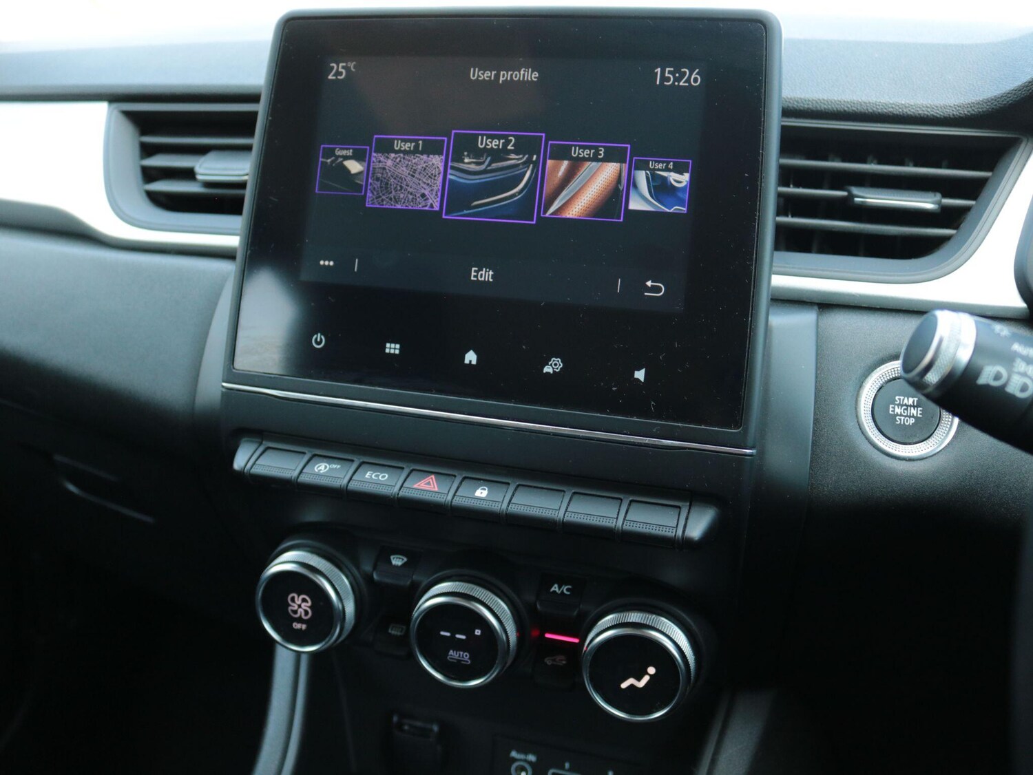 Used Renault Captur for sale - 78215156: Photo 23