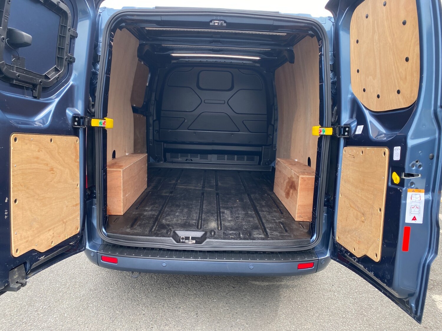 Used Ford Transit Custom 2022 for sale - 76276413: Photo 18