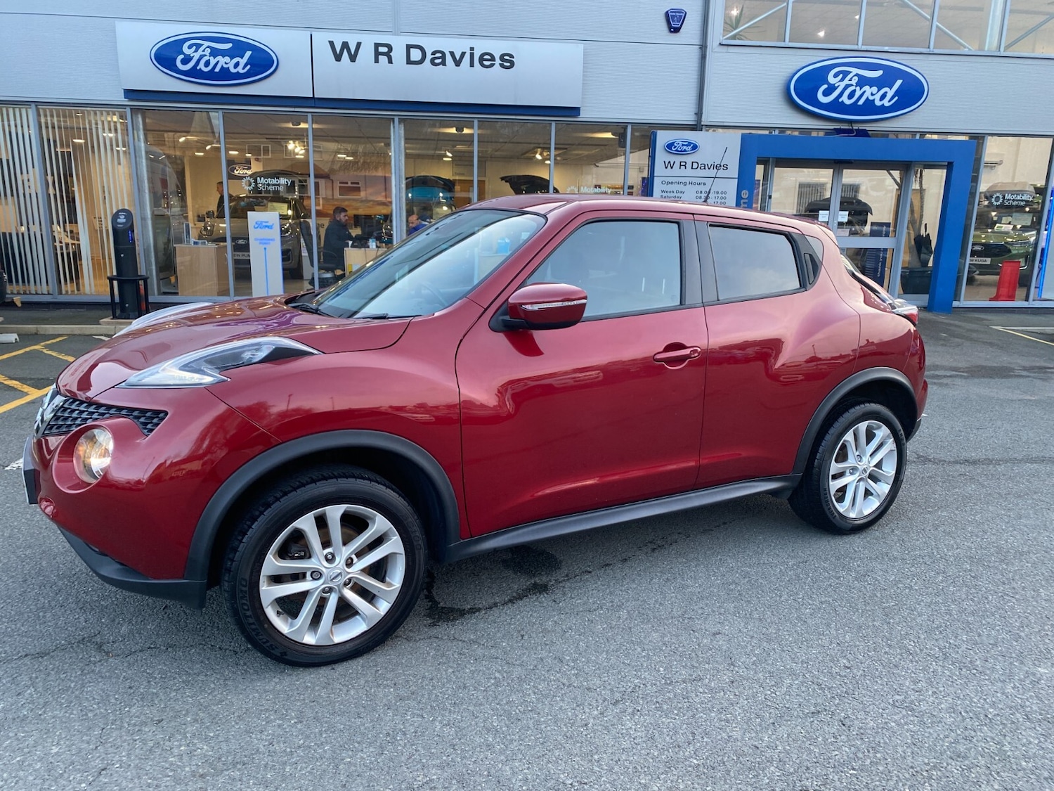 Used Nissan Juke 2017 for sale - 77532012: Photo 4