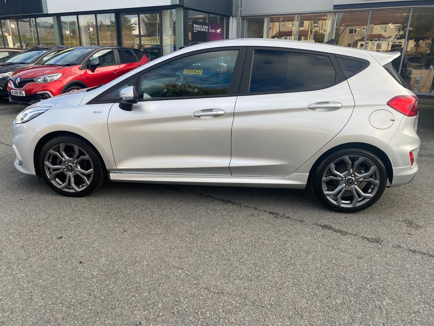Used Ford Fiesta 2020 for sale - 76302255: Photo 5