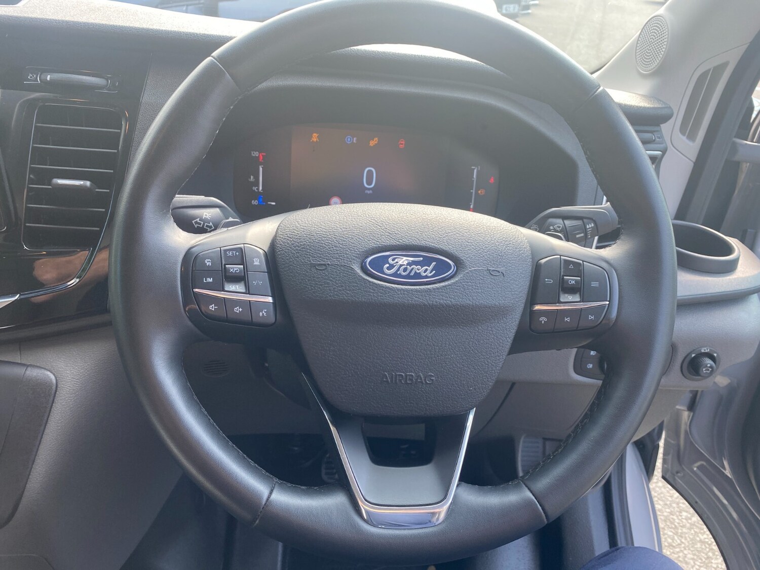 Used Ford Transit 2024 for sale - 76276297: Photo 23