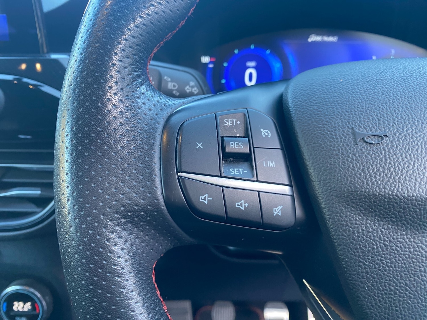 Used Ford Kuga 2020 for sale - 76410496: Photo 27