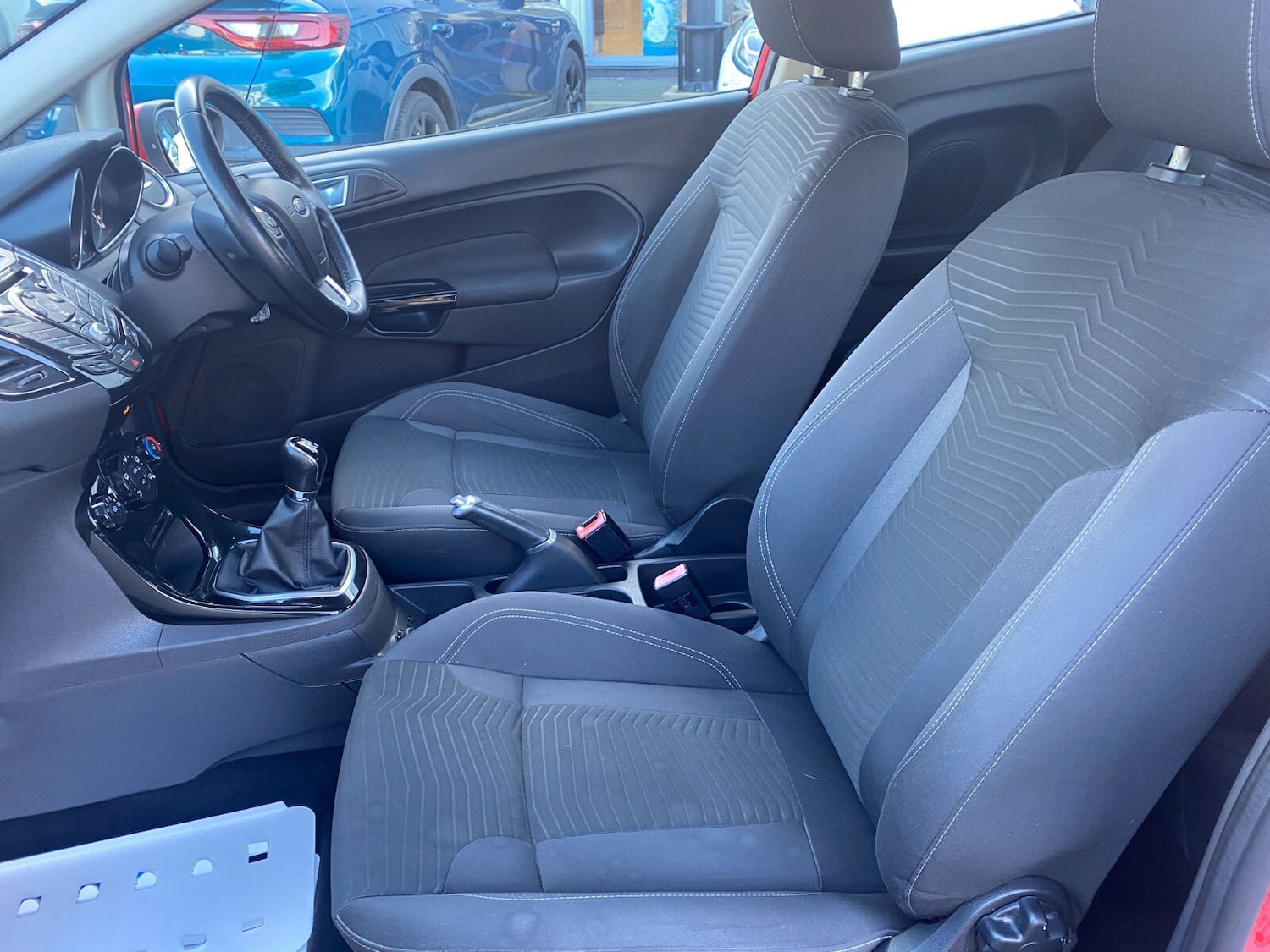 Used Ford Fiesta 2015 for sale - 76302215: Photo 13