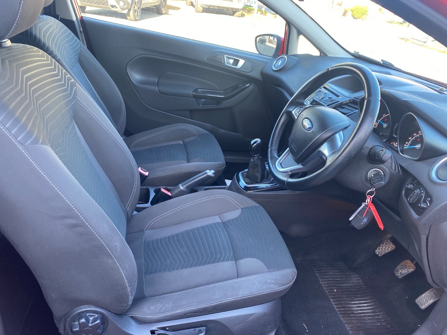 Used Ford Fiesta 2015 for sale - 76302215: Photo 17