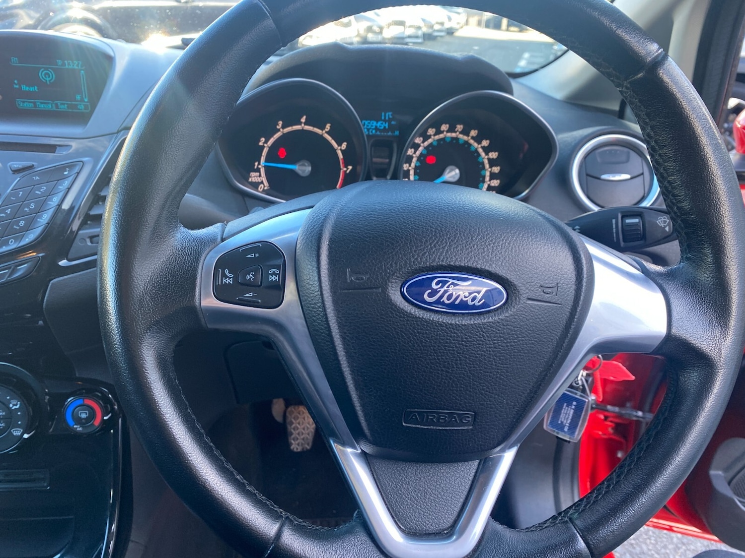 Used Ford Fiesta 2015 for sale - 76302215: Photo 21