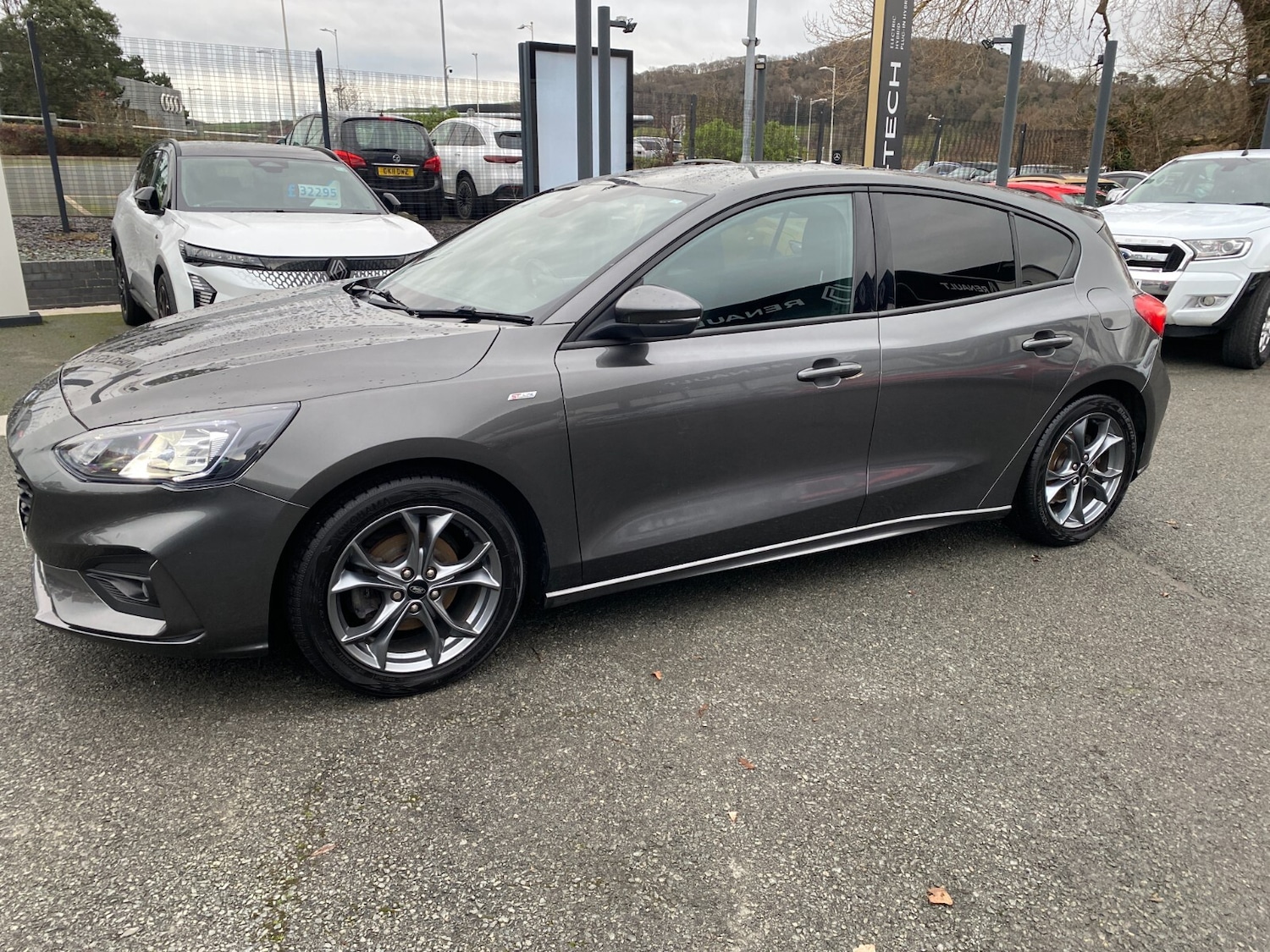 Used Ford Focus 2020 for sale - 77205740: Photo 4