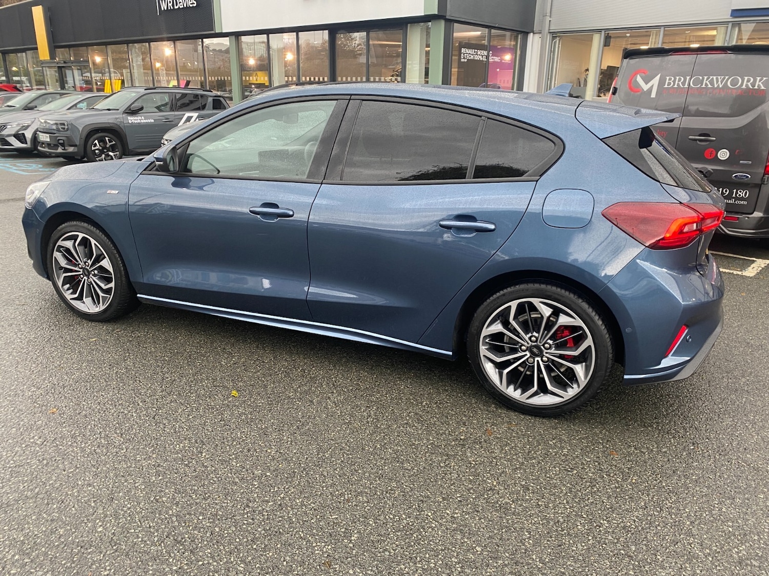 Used Ford Focus 2023 for sale - 76479861: Photo 6