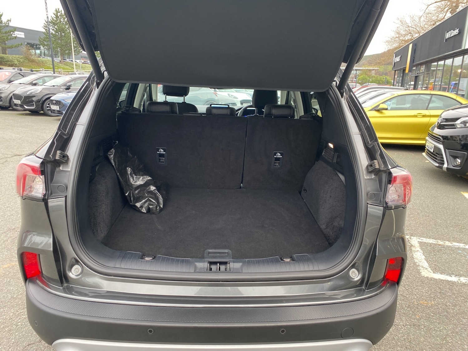 Used Ford Kuga 2021 for sale - 77071051: Photo 18