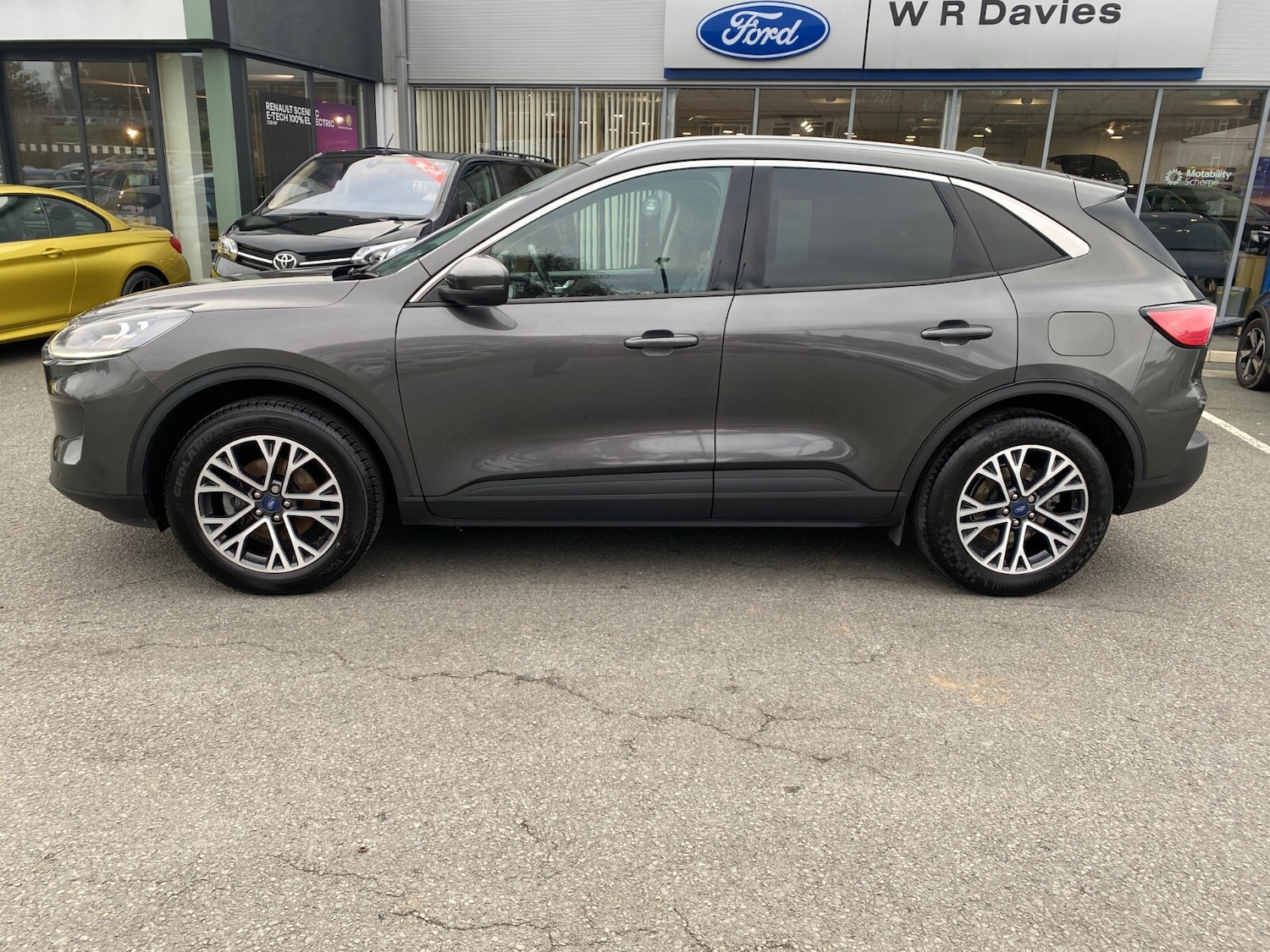 Used Ford Kuga 2021 for sale - 77071051: Photo 5