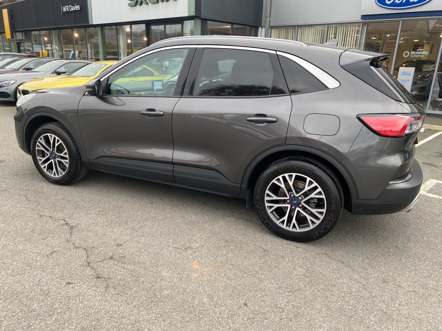 Used Ford Kuga 2021 for sale - 77071051: Photo 6