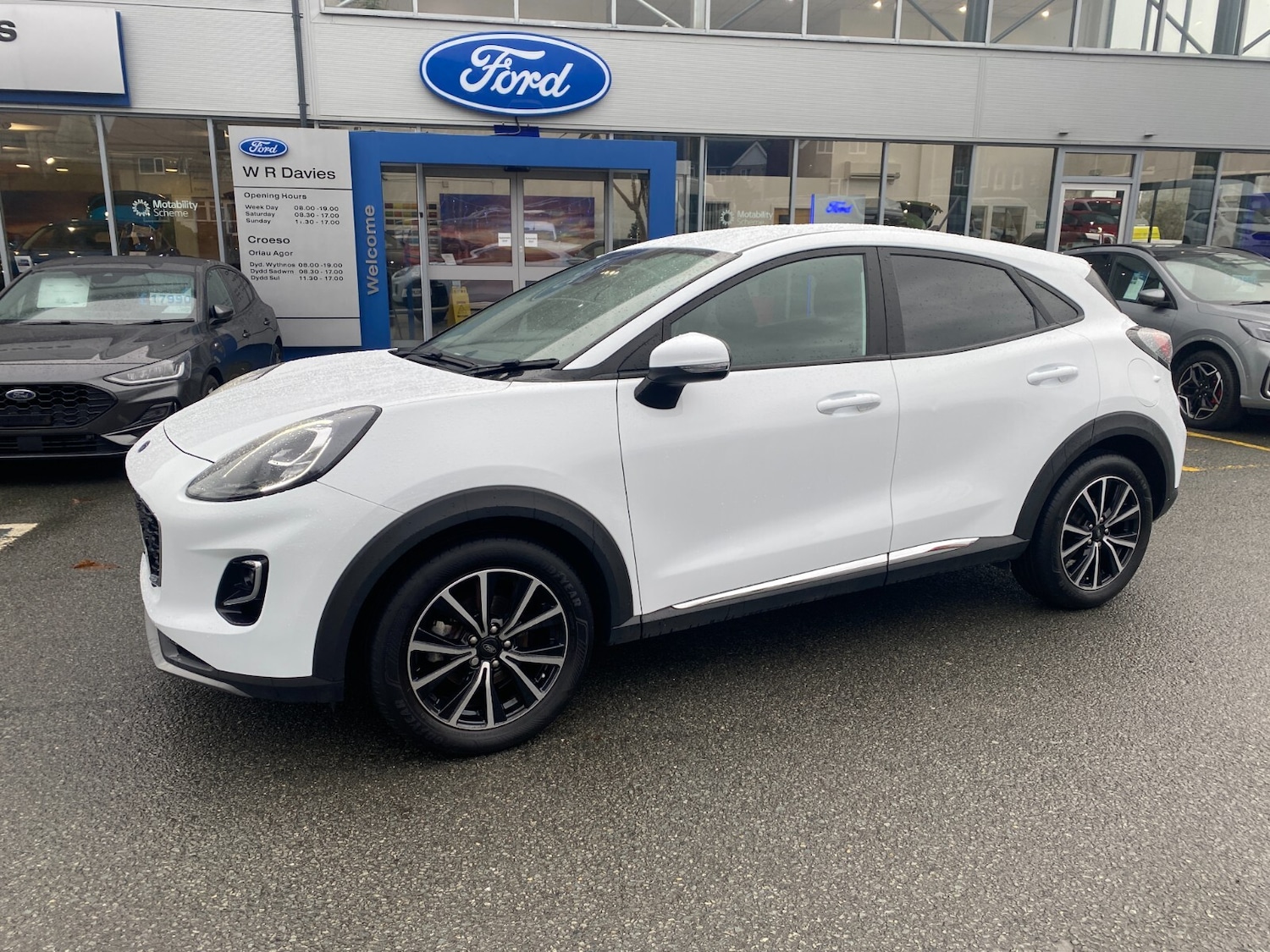 Used Ford Puma 2023 for sale - 76817915: Photo 4