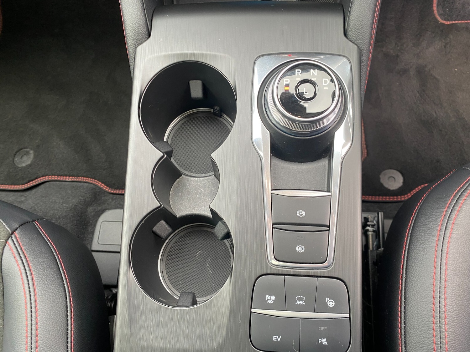 Used Ford Kuga 2024 for sale - 76276625: Photo 40