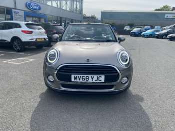 Used MINI Convertible 2018 for sale - 74569928: Photo