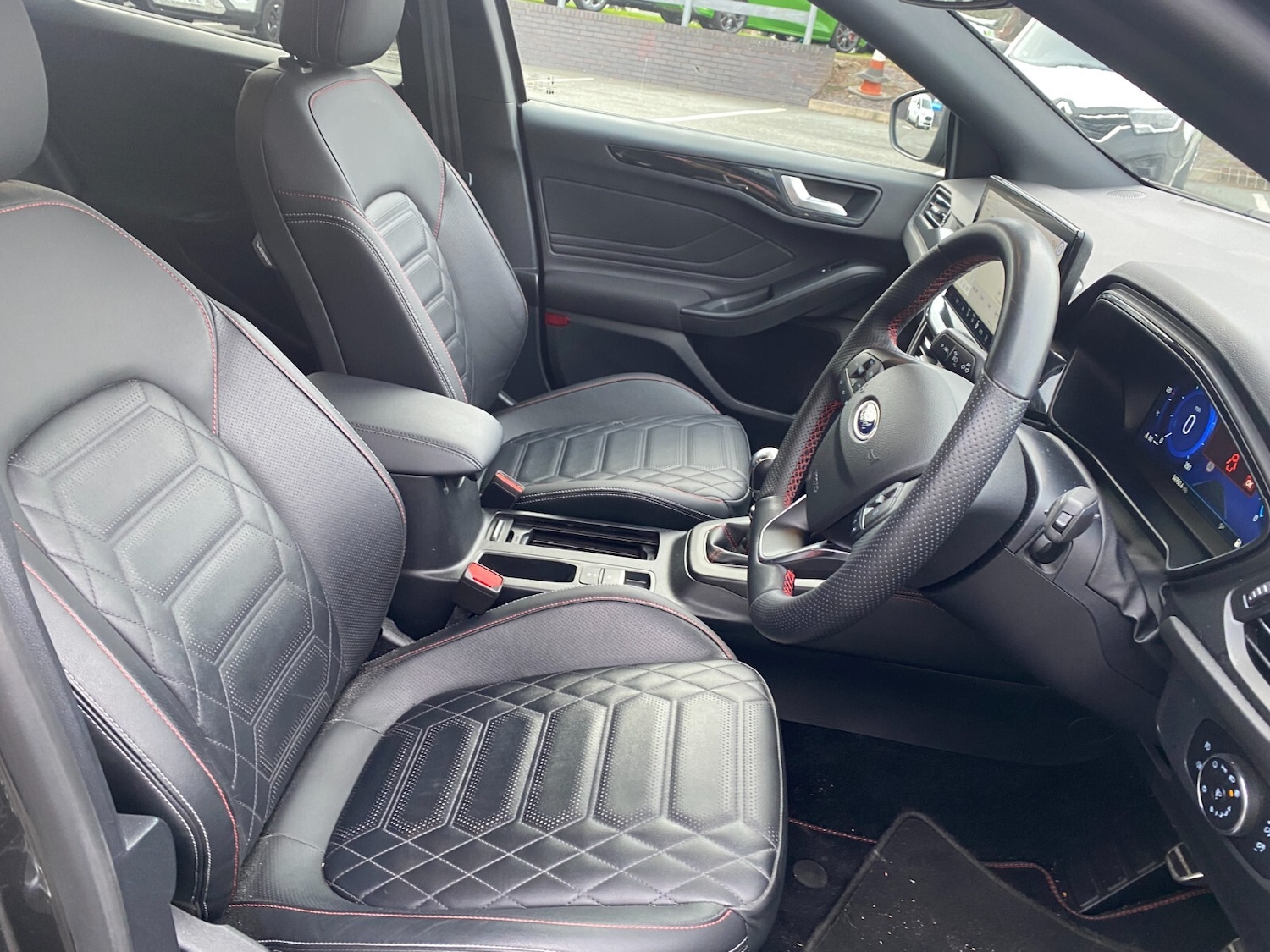 Used Ford Focus 2023 for sale - 76834817: Photo 19