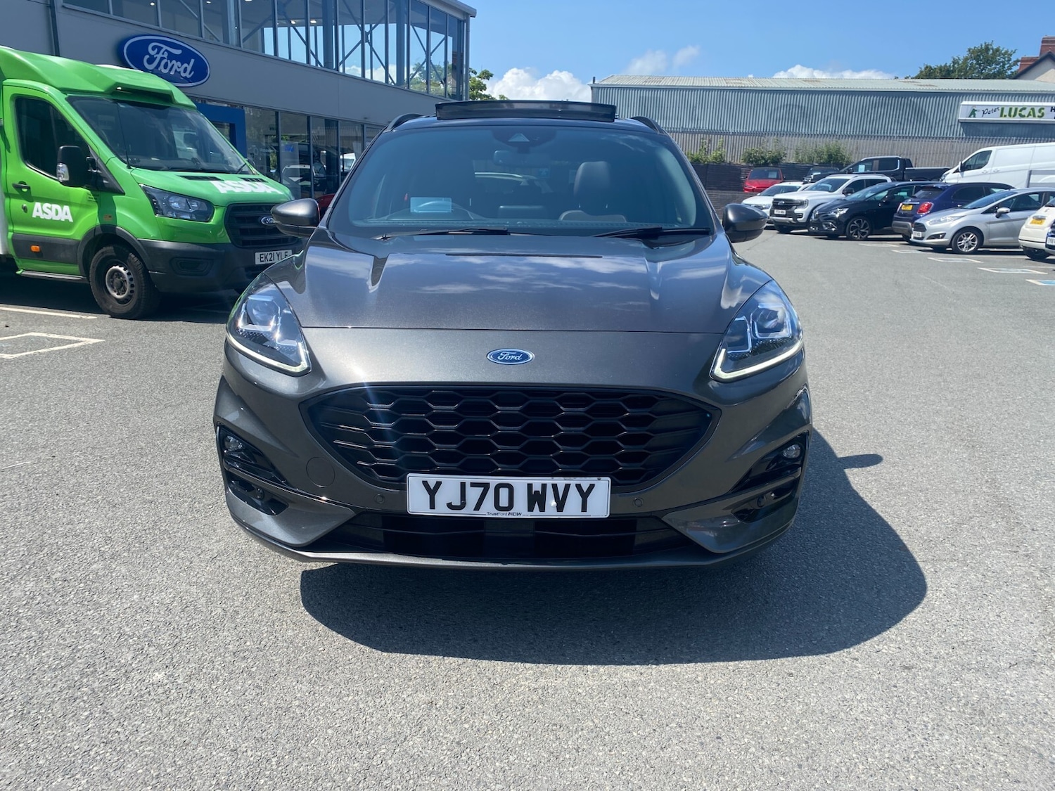 Used Ford Kuga 2020 for sale - 76276186: Photo 2