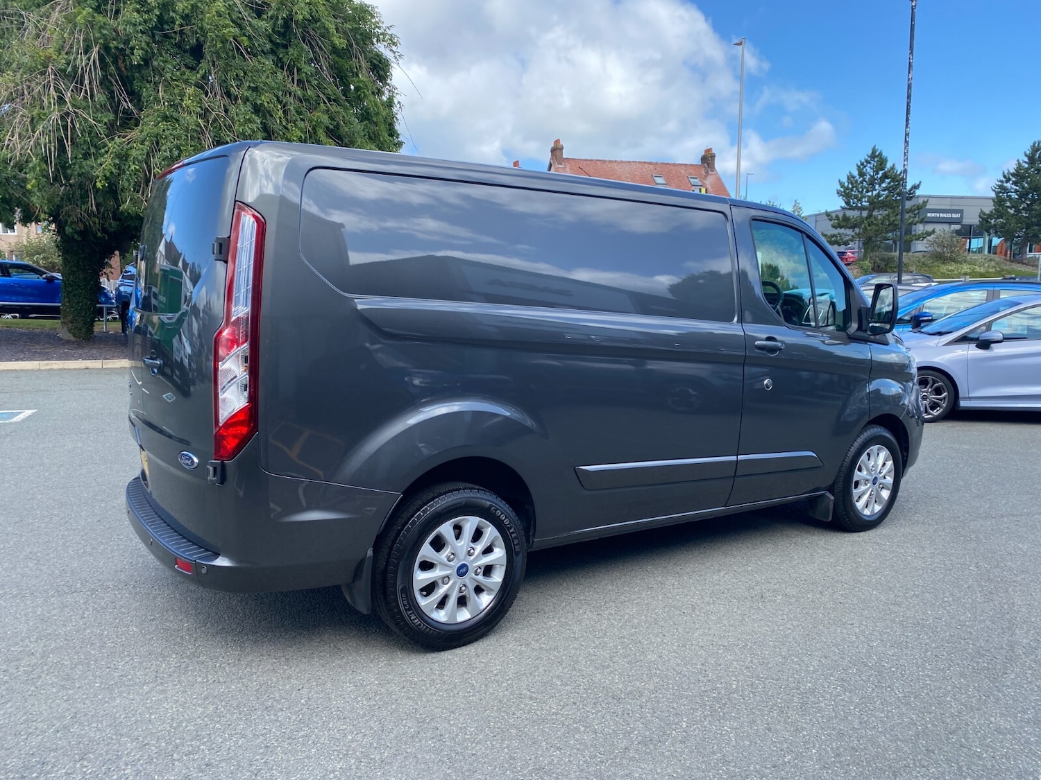 Used Ford Transit Custom 2023 for sale - 76276403: Photo 10