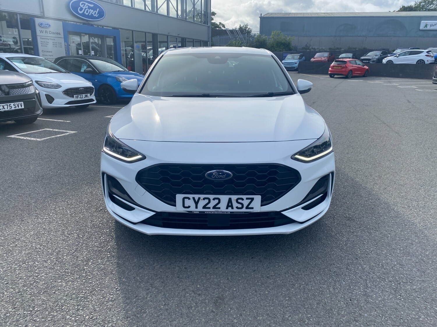 Used Ford Focus 2022 for sale - 76276457: Photo 2