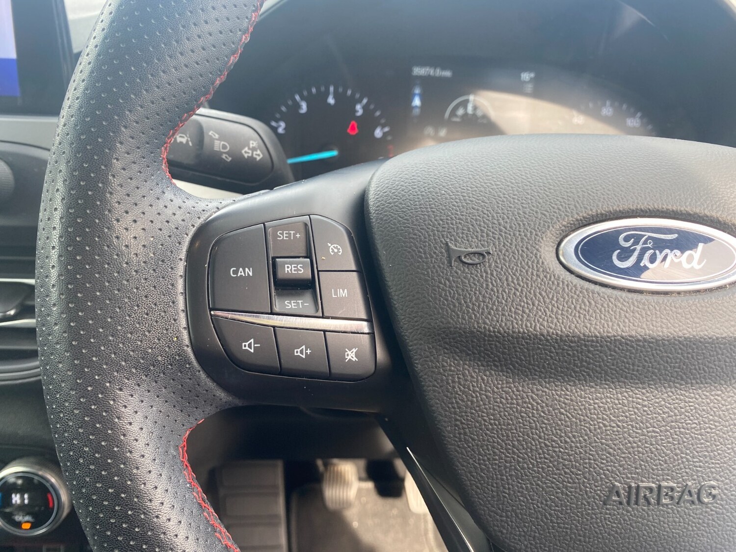 Used Ford Focus 2022 for sale - 76276457: Photo 26