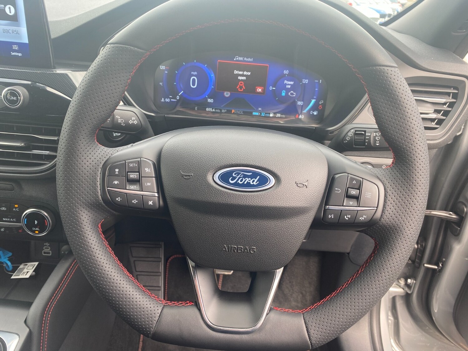 Used Ford Kuga 2023 for sale - 76276140: Photo 27