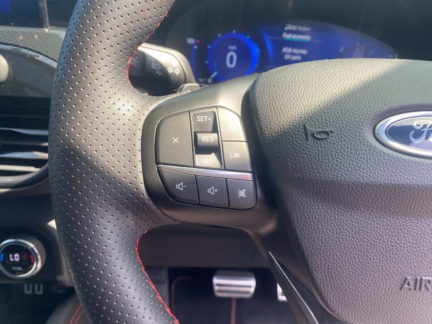 Used Ford Kuga 2022 for sale - 76276806: Photo 25