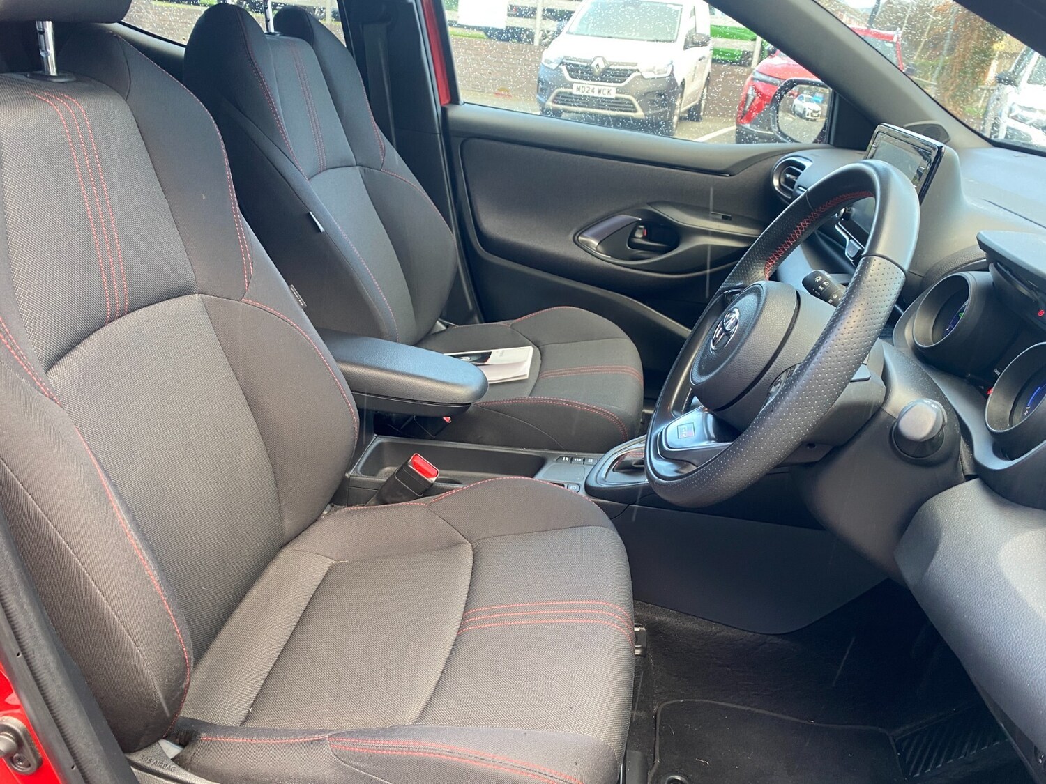 Used Toyota Yaris 2023 for sale - 76894828: Photo 17