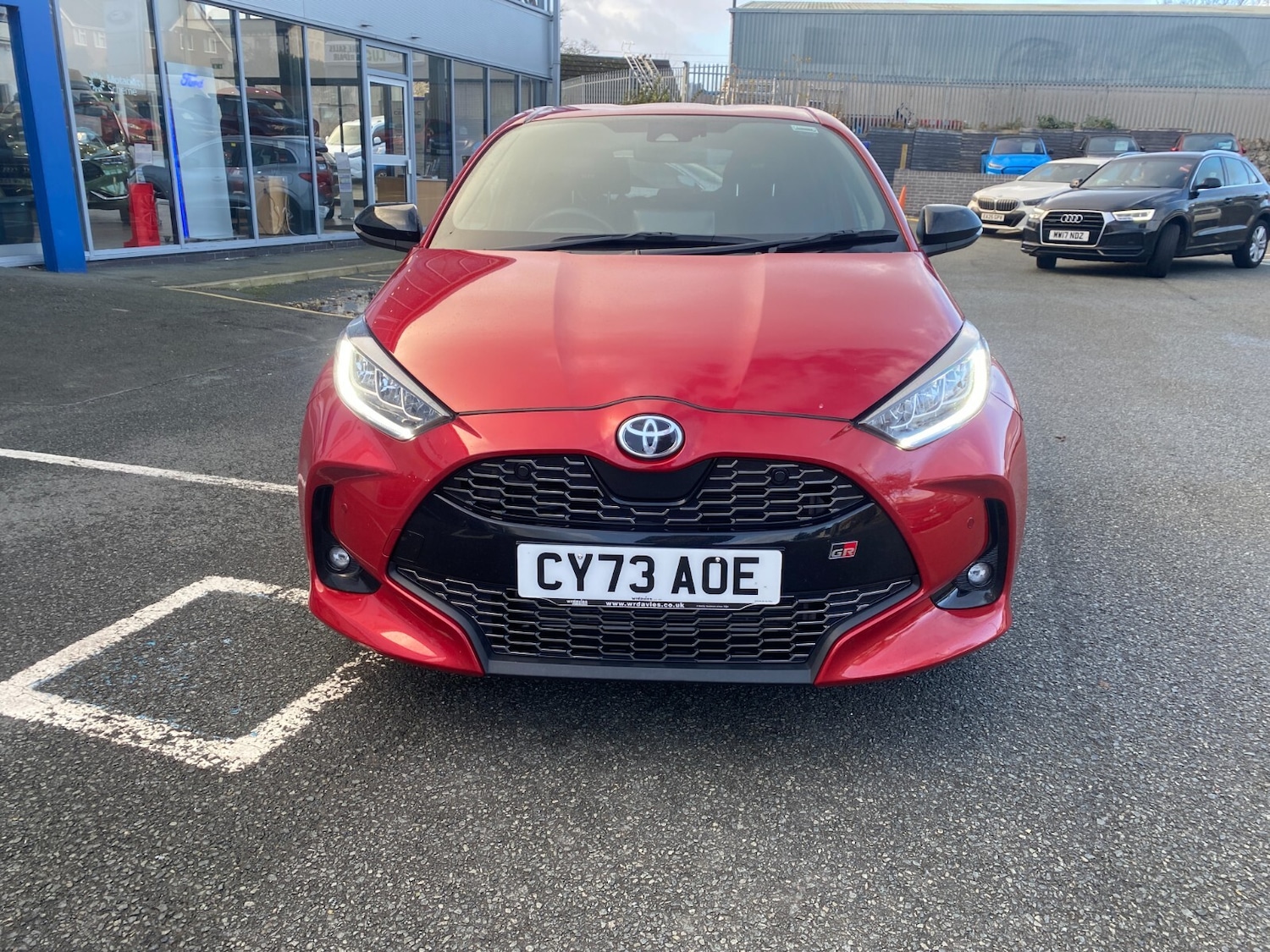 Used Toyota Yaris 2023 for sale - 76894828: Photo 2