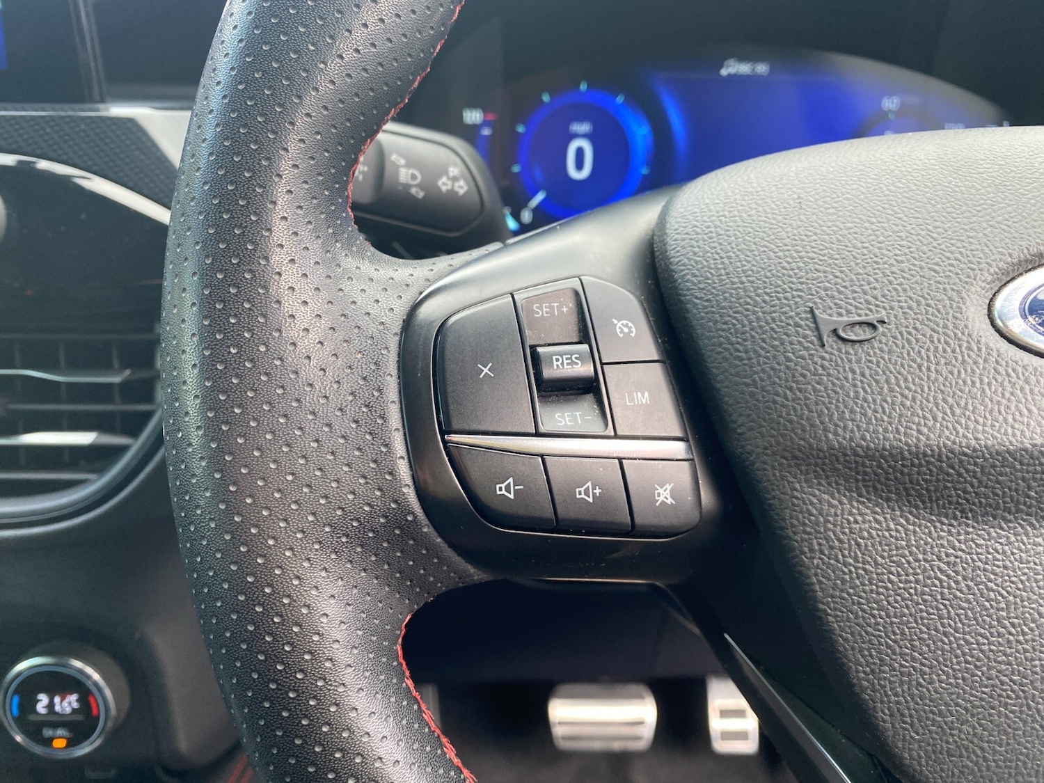 Used Ford Kuga 2022 for sale - 76276663: Photo 28