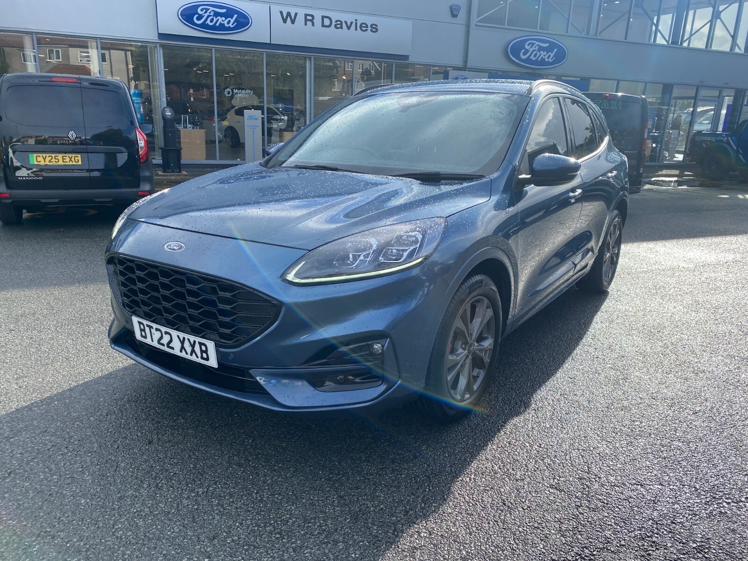 Used Ford Kuga 2022 for sale - 76276663: Photo 3