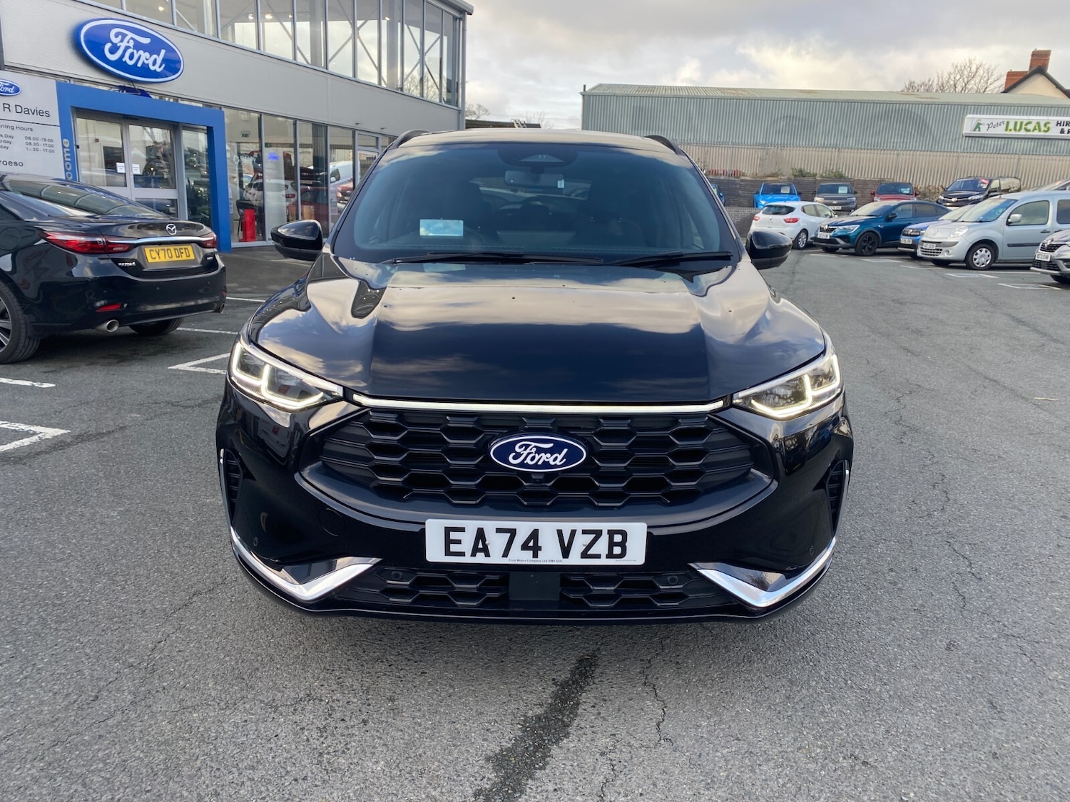 Used Ford Kuga 2024 for sale - 77116043: Photo 2