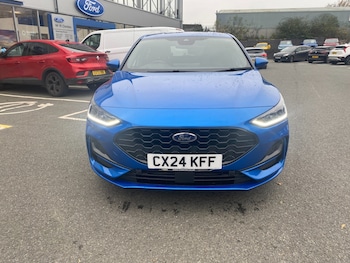 Used Ford Focus 2024 for sale - 76276203: Photo 2
