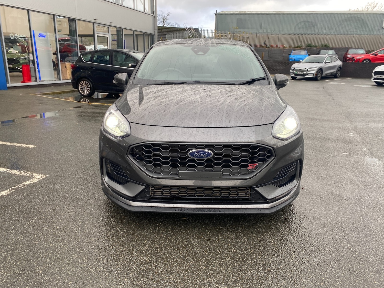 Used Ford Fiesta 2023 for sale - 76881716: Photo 2