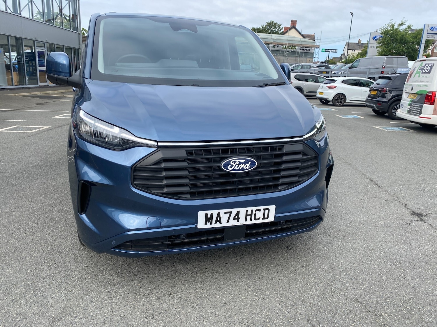 Used Ford Transit Custom 2024 for sale - 76276357: Photo 2