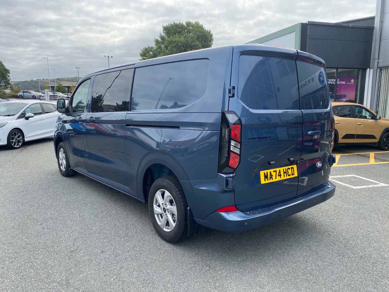 Used Ford Transit Custom 2024 for sale - 76276357: Photo 6