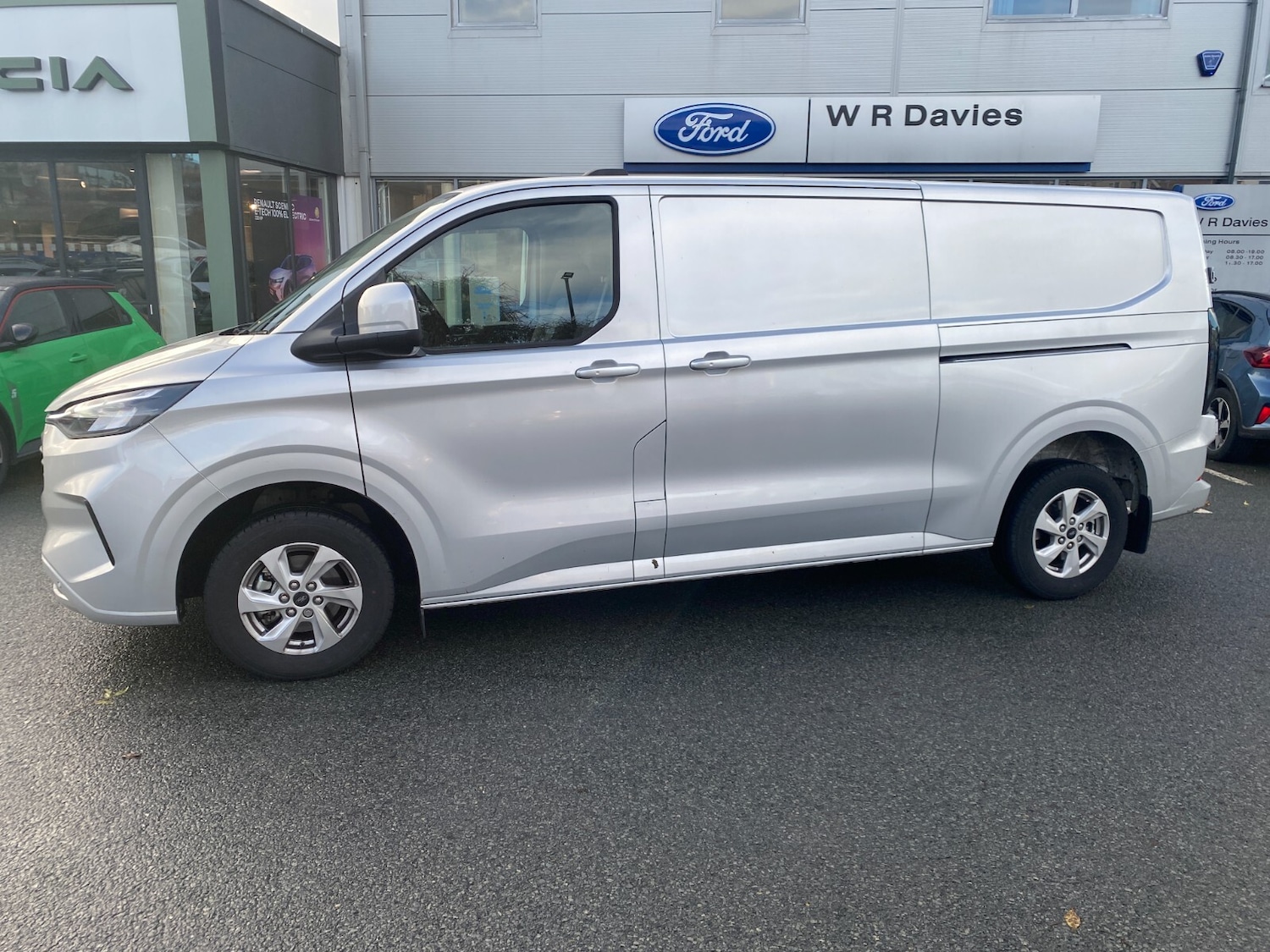 Used Ford Transit Custom 2024 for sale - 76533717: Photo 5