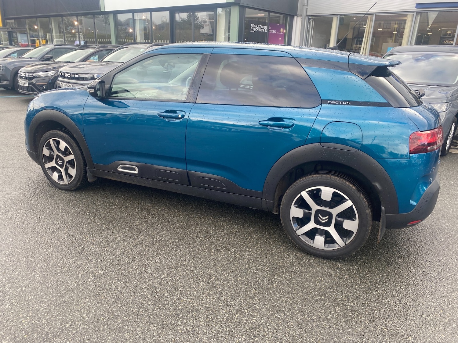 Used Citroen C4 Cactus 2020 for sale - 76966799: Photo 6