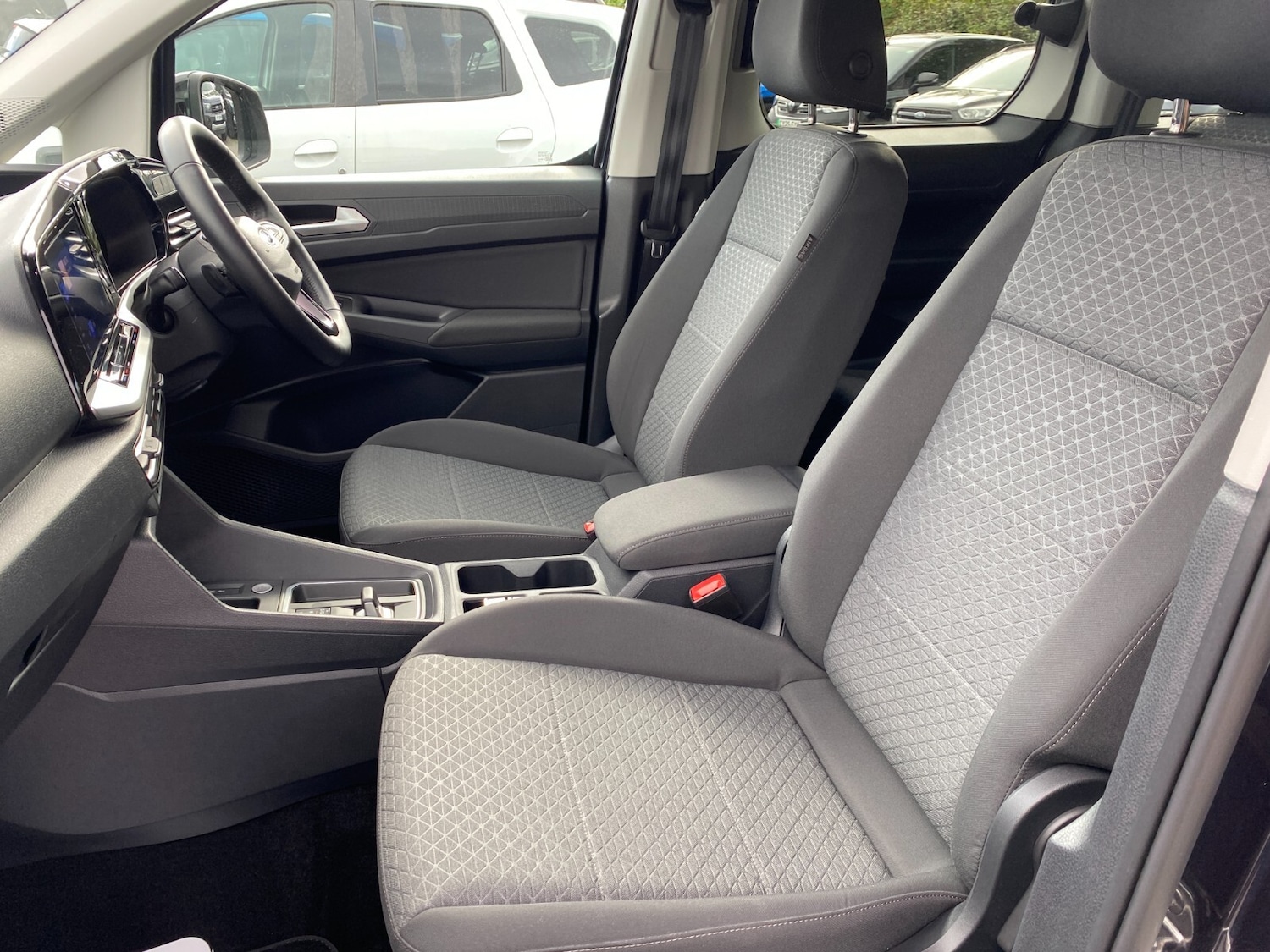 Used Ford Tourneo Connect 2024 for sale - 76276866: Photo 14