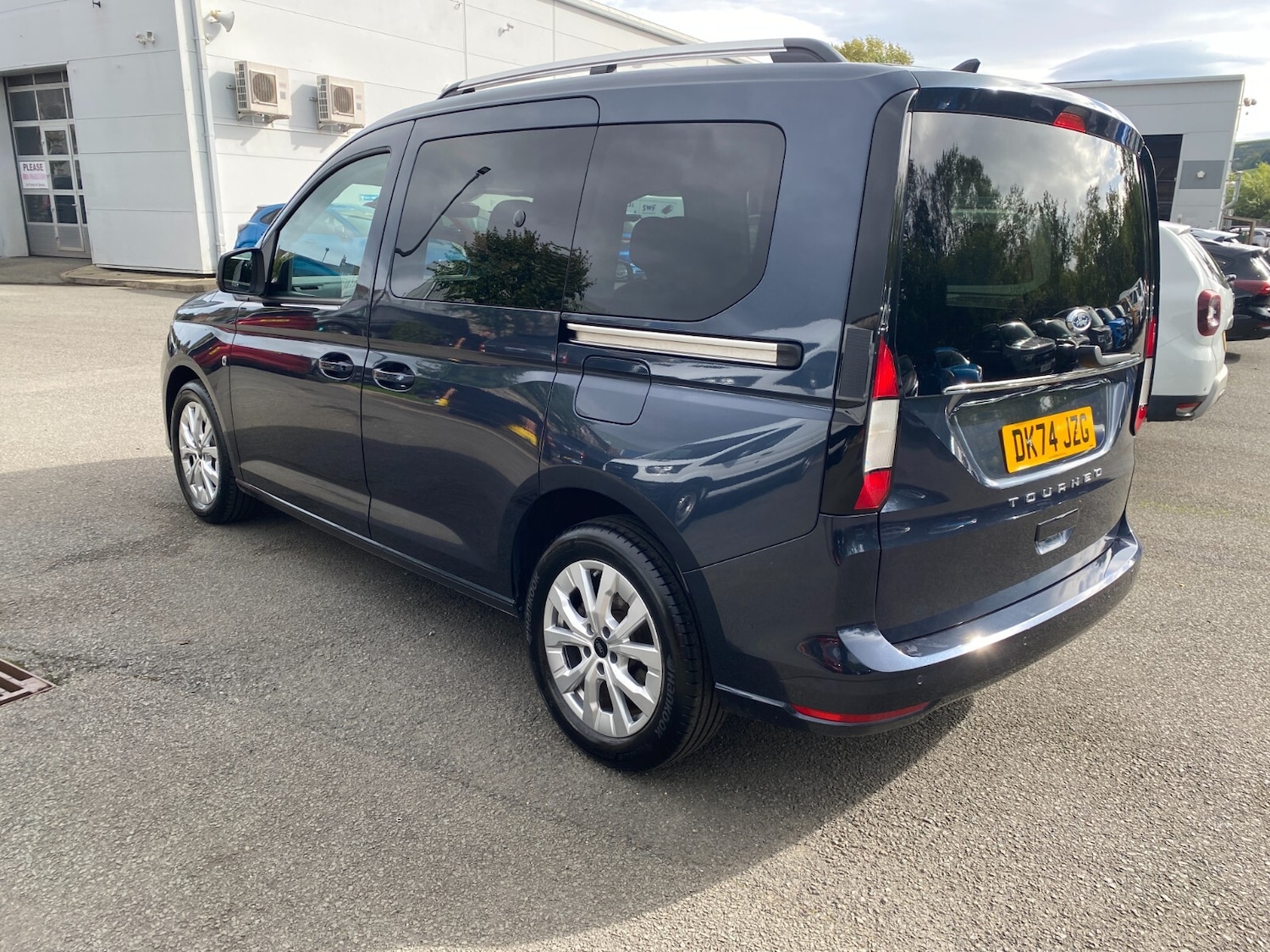 Used Ford Tourneo Connect 2024 for sale - 76276866: Photo 7